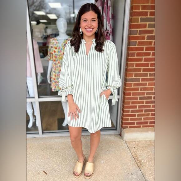 entro Dresses & Skirts - Entro Green Striped V-Neck Shift Dress